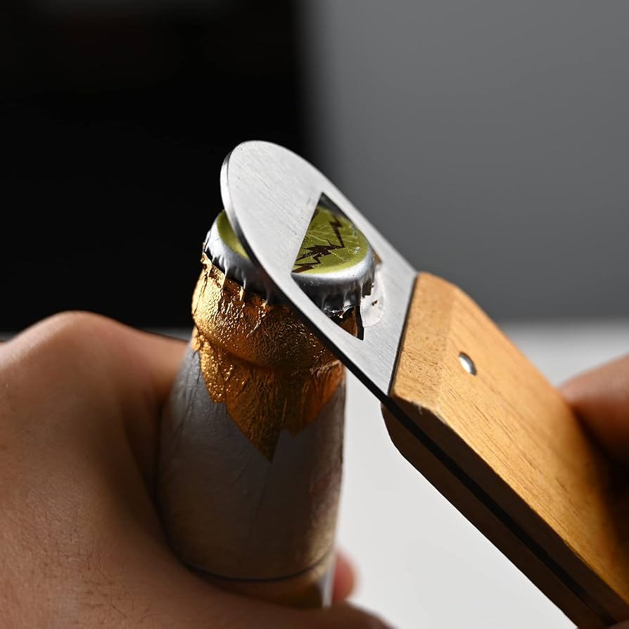 Amazon | La Kon 掛けできるステンレス栓抜きおしゃれ木製彫刻誂え